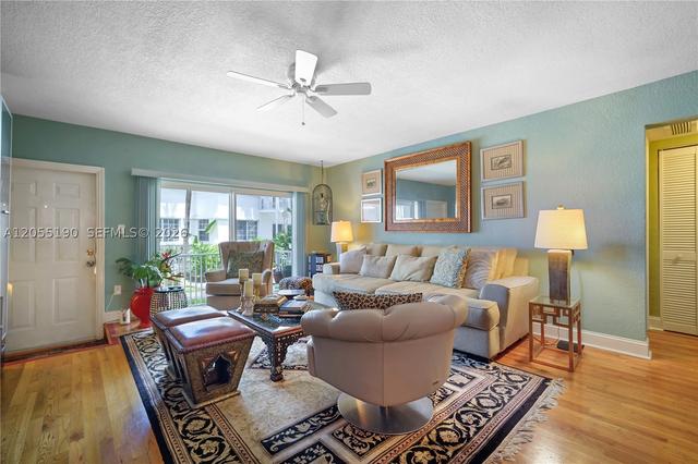 1160 103rd St #6, Bay Harbor Islands, FL 33154