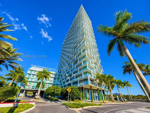 2000 Metropica Way #2208, Sunrise, FL 33323