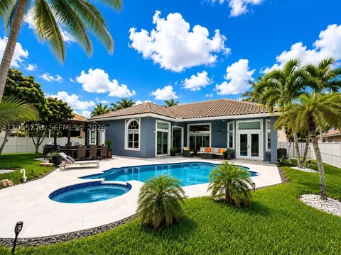 13755 NW 18th Ct, Pembroke Pines, FL 33028