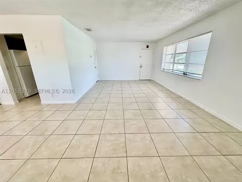3200 Coral Springs Dr #211, Coral Springs, FL 33065
