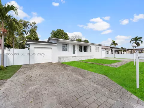 Exterior - 355 W 62nd St, Hialeah, FL 33012 photo 8 of 8
