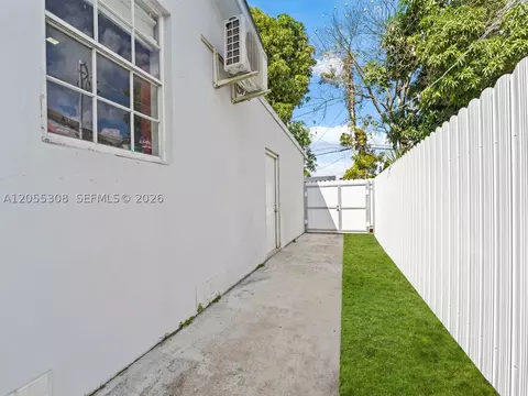 Exterior - 355 W 62nd St, Hialeah, FL 33012 photo 2 of 8