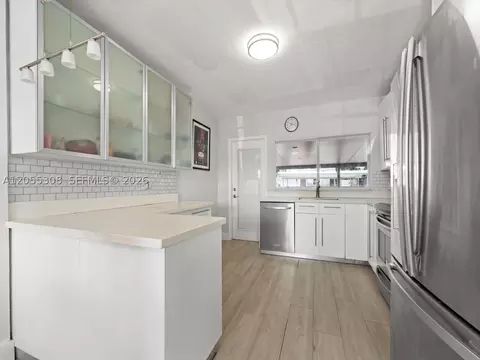 Kitchen - 355 W 62nd St, Hialeah, FL 33012 photo 1 of 5
