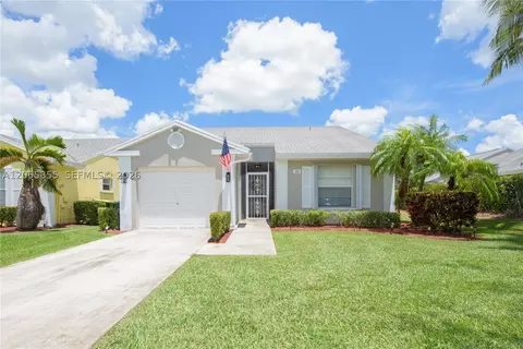 715 SE 22nd Ln, Homestead, FL 33033