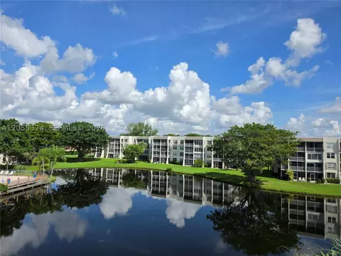 9311 Orange Grove Dr #408, Davie, FL 33324