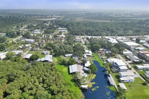 View/Area - 1069 Marina Ln Cramer Ln, Moore Haven, FL 33471 photo 9 of 15