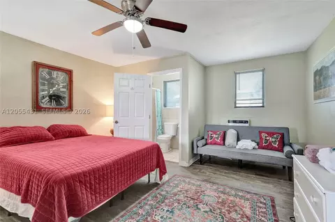 Bedroom - 1069 Marina Ln Cramer Ln, Moore Haven, FL 33471 photo 5 of 5