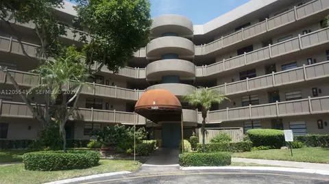 1100 Colony Point Cir #206, Pembroke Pines, FL 33026