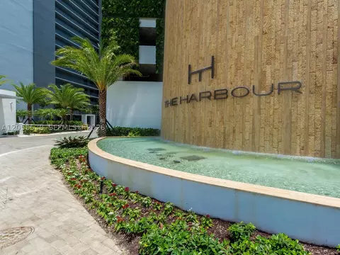 16385 Biscayne Blvd #1103, North Miami Beach, FL 33160