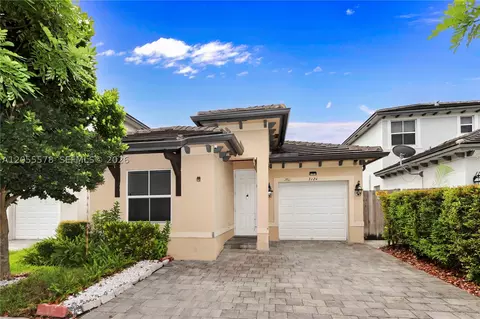 3124 SE 2nd Dr, Homestead, FL 33033