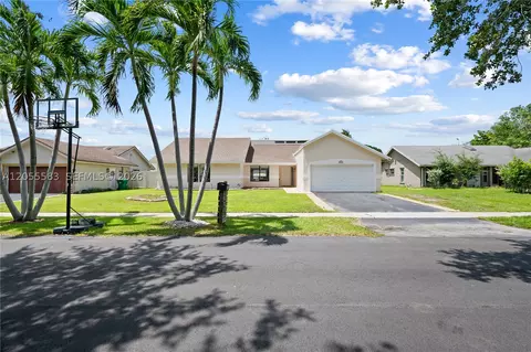 8311 NW 51st Ct, Lauderhill, FL 33351