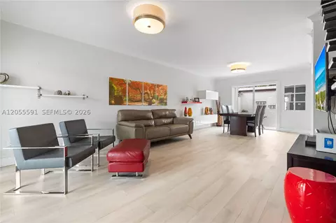 Living - 7282 Jacaranda Ln, Miami Lakes, FL 33014 photo 1 of 5