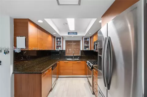 Kitchen - 7282 Jacaranda Ln, Miami Lakes, FL 33014 photo 2 of 4