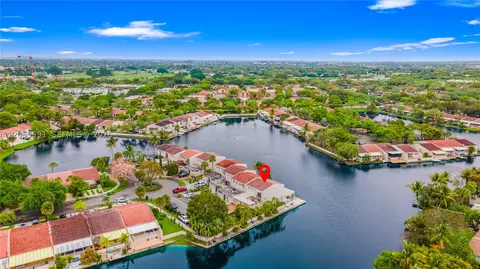 View/Area - 7282 Jacaranda Ln, Miami Lakes, FL 33014 photo 6 of 13