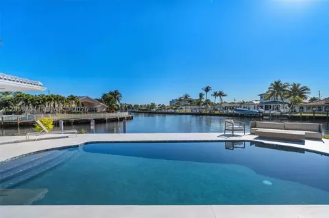 670 SE 7th Ave, Pompano Beach, FL 33060