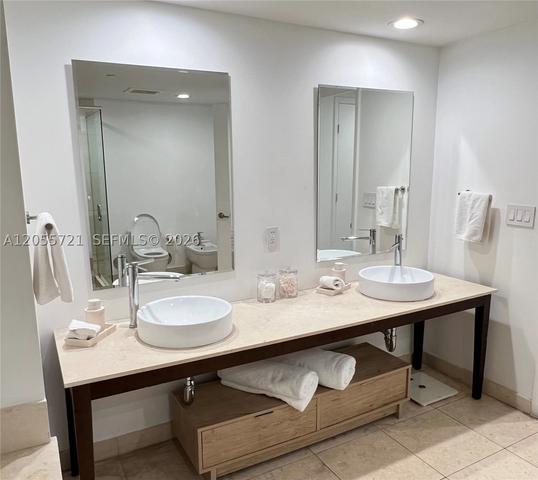 495 Brickell Ave #BAY406, Miami, FL 33131