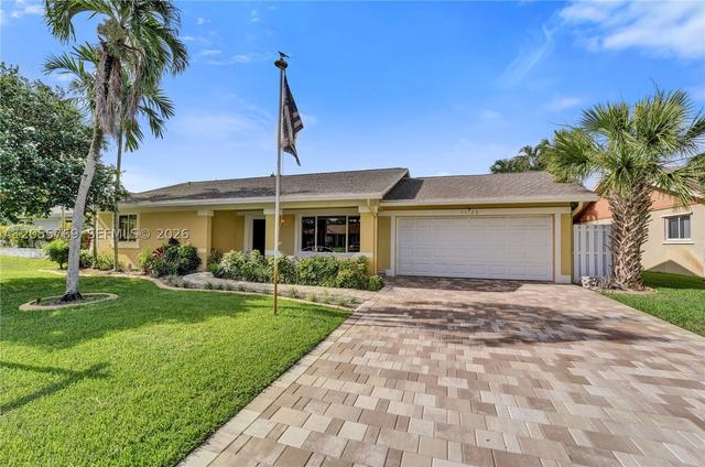 11720 SW 59th Ct, Cooper City, FL 33330