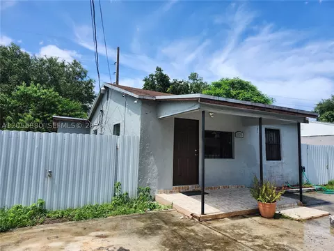 1935 NW 86th Ter, Miami, FL 33147