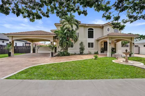 4665 SW 159th Ct, Miami, FL 33185