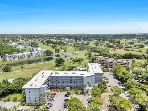 1402 NW 80th Ave #310, Margate, FL 33063