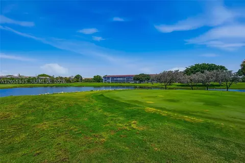 13475 SW 9th St #401A, Pembroke Pines, FL 33027