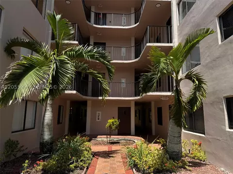 8420 SW 133rd Ave Rd #317, Miami, FL 33183