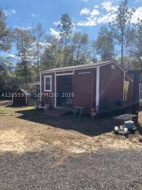 2789 Meridith Ln, Ponce De Leon, FL 32455 photo 6