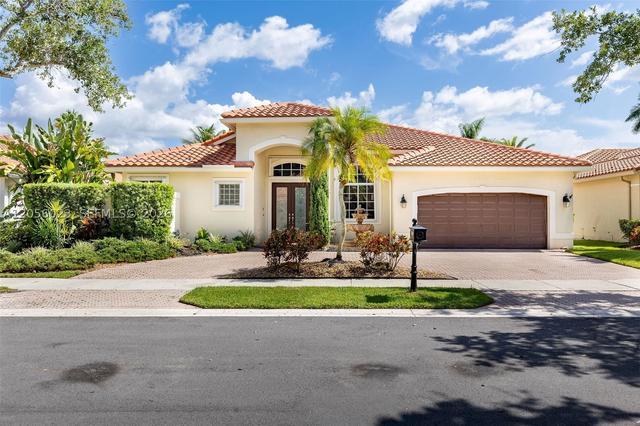 1359 Ginger Cir, Weston, FL 33326