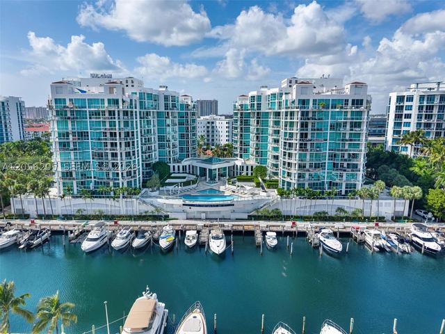3131 NE 188th St #2-705, Aventura, FL 33180