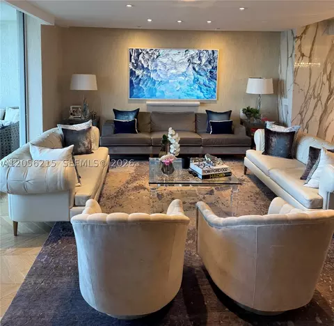 6000 Island Blvd #402, Aventura, FL 33160