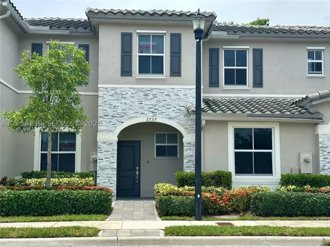 2737 SE 17th St, Homestead, FL 33035
