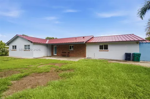 19501 SW 236th St, Homestead, FL 33031