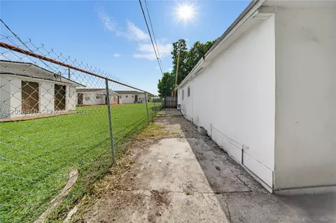 Exterior - 76 W 14 St, Hialeah, FL 33010 photo 11 of 15