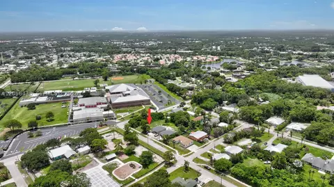View/Area - 5684 SE 45th Ave, Stuart, FL 34997 photo 22 of 23