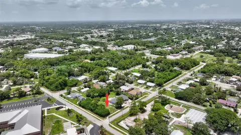 View/Area - 5684 SE 45th Ave, Stuart, FL 34997 photo 17 of 23