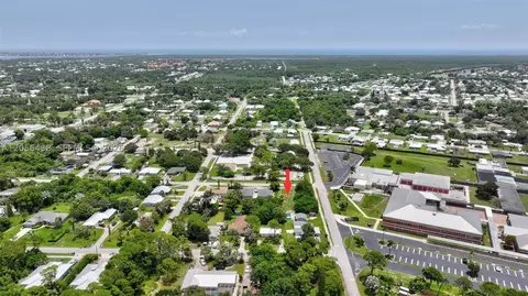 View/Area - 5684 SE 45th Ave, Stuart, FL 34997 photo 19 of 23