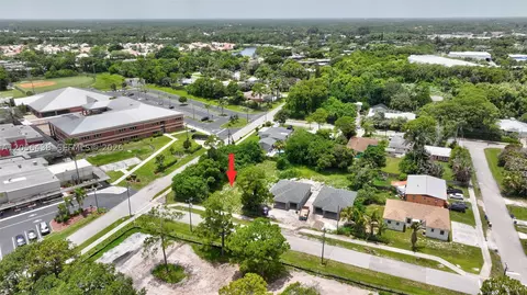 View/Area - 5684 SE 45th Ave, Stuart, FL 34997 photo 10 of 23