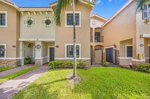 22501 SW 88th Pl #5-25, Cutler Bay, FL 33190