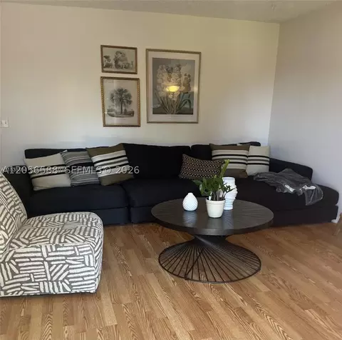 13500 SW 1st St #308U, Pembroke Pines, FL 33027