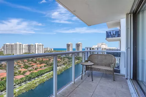 3675 N Country Club Dr #2310, Aventura, FL 33180