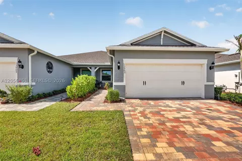 13903 SW Gingerline Dr, Port Saint Lucie, FL 34987