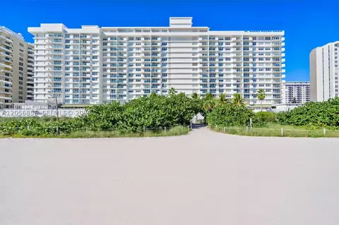 5601 Collins Ave #1723, Miami Beach, FL 33140