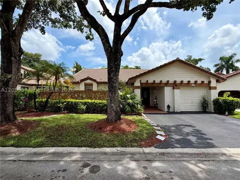 2136 Austin, Weston, FL 33326