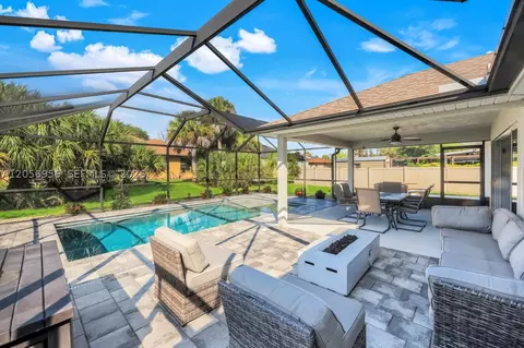 455 Bowman Ter, Port Charlotte, FL 33953