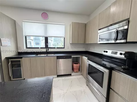6167 SW 36th Ct, Miramar, FL 33023
