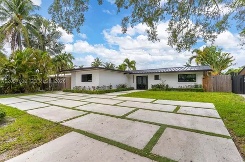 1713 SW 5th St, Fort Lauderdale, FL 33312