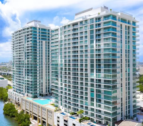 330 Sunny Isles Blvd #5-1506, Sunny Isles Beach, FL 33160