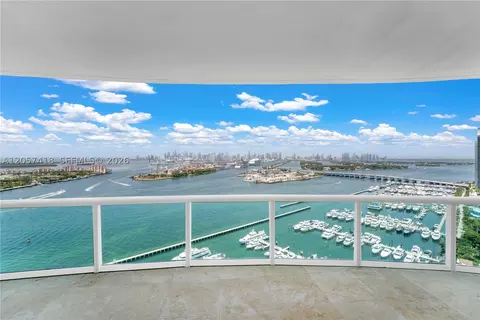 1000 S Pointe Dr #2501, Miami Beach, FL 33139