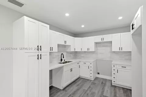 Kitchen - 2288 W 4th Ct, Hialeah, FL 33010 photo 1 of 1