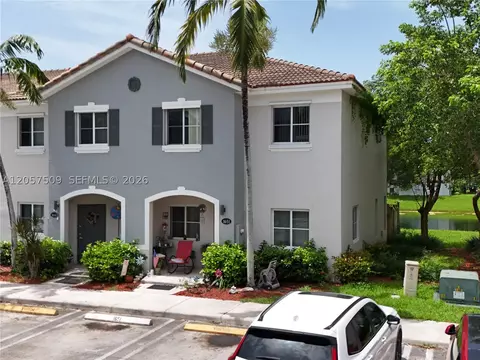 1651 SE 31st Ct, Homestead, FL 33035